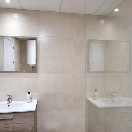 Paraiso: Beachfront With Private Pool And Sea Views * Playas de Vera