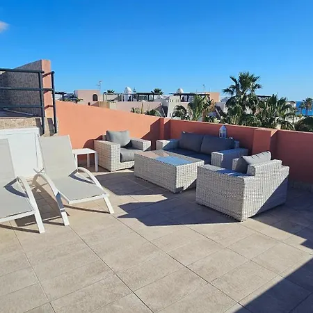Paraiso: Beachfront With Private Pool And Sea Views Apartment