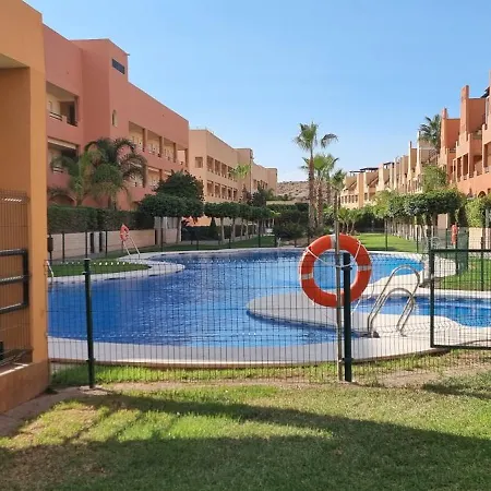 Apartment Paraiso: Beachfront With Private Pool And Sea Views Playas de Vera