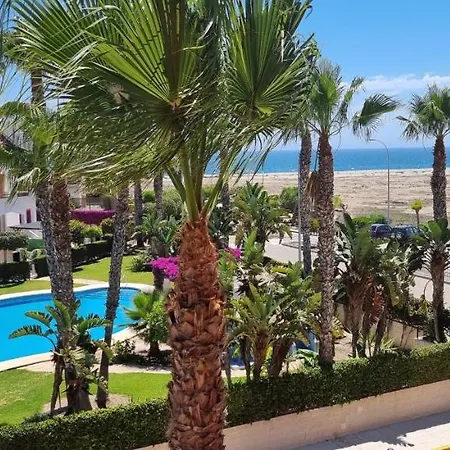 Homes Of Spain, Paraiso, Ed Palmerston, Atico O, Con Piscina Privada En Solarium, Vistas Al Mar, A 50 M De La Playa, Wifi Playas de Vera